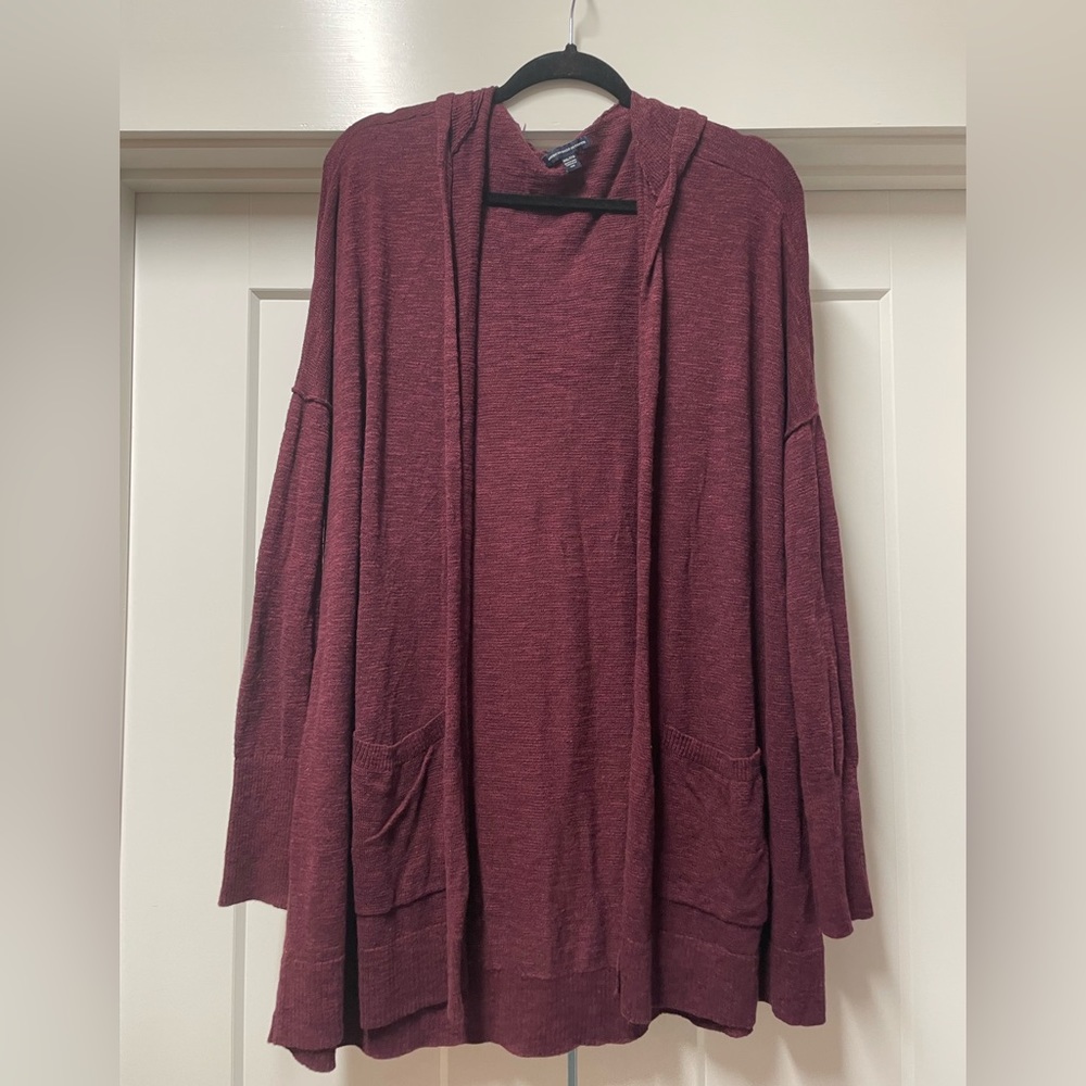 American Eagle sweater